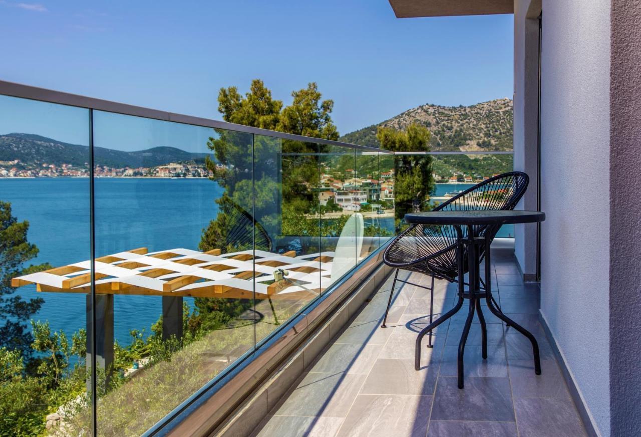 Villa Regina With Heated Pool And Sea View Marina Dış mekan fotoğraf
