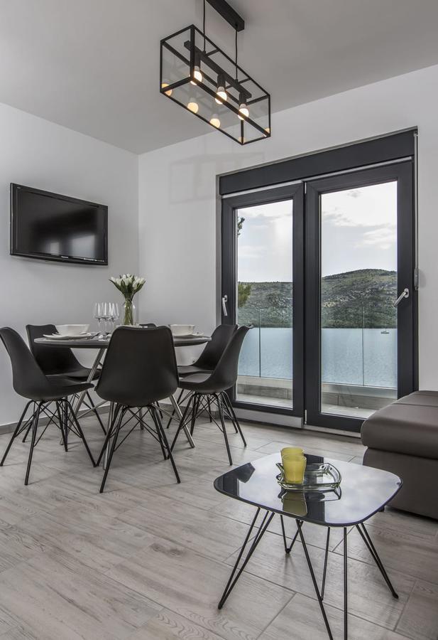 Villa Regina With Heated Pool And Sea View Marina Dış mekan fotoğraf